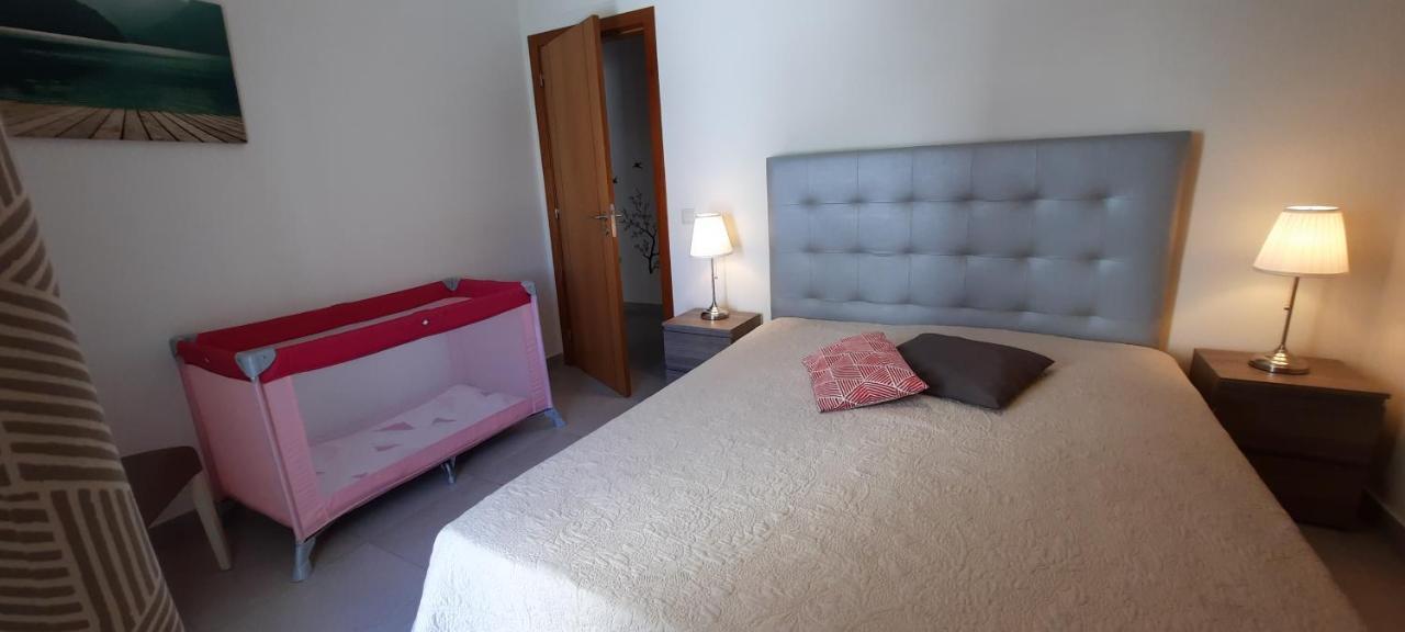 Apartamentos Patio Da Aldeia Армасан-де-Пера Экстерьер фото