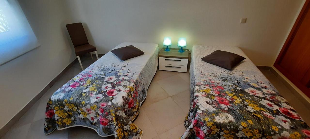Apartamentos Patio Da Aldeia Армасан-де-Пера Экстерьер фото